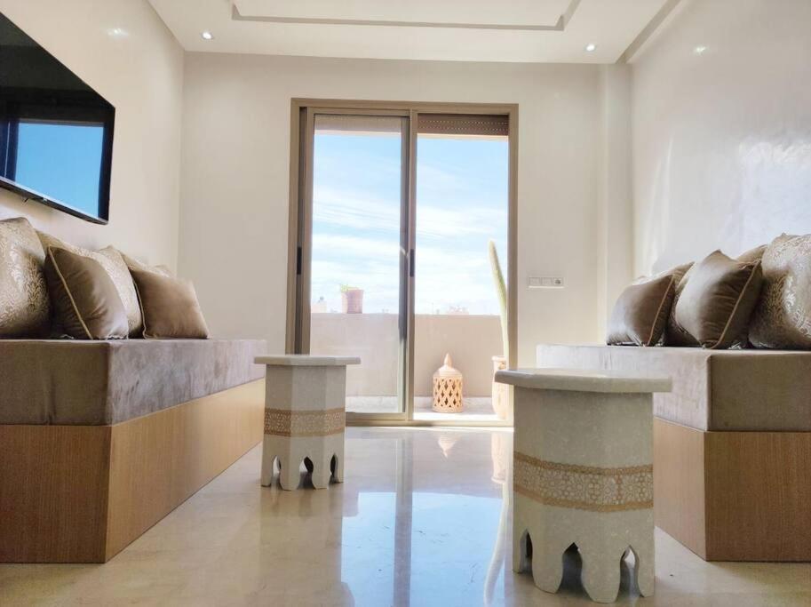 Plein Centre Marrakech, Grand Balcon Filant Apartment Marrakesh Exterior foto